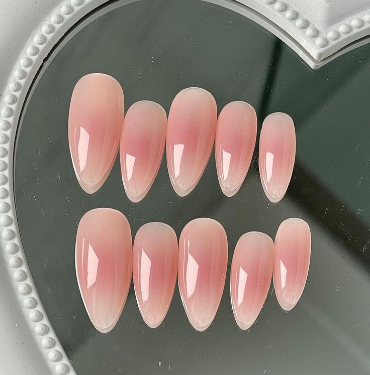 The Milky Blush Gradient